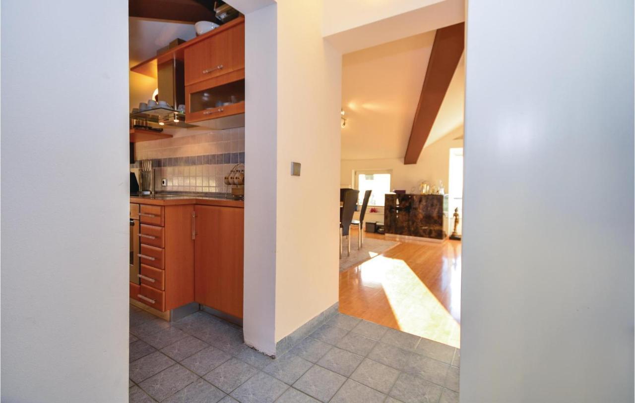 Lovely Home In Izola With Kitchen Malija Exterior foto